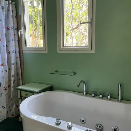 Outis ホームステイ *